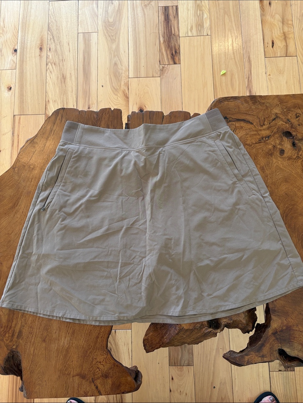 Athleta Taupe A-Line Skort with Front Pockets